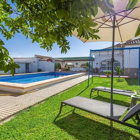 Entre Olivos Holiday home *