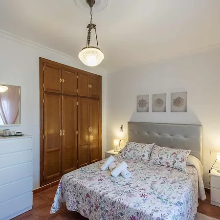 Entre Olivos Holiday home *